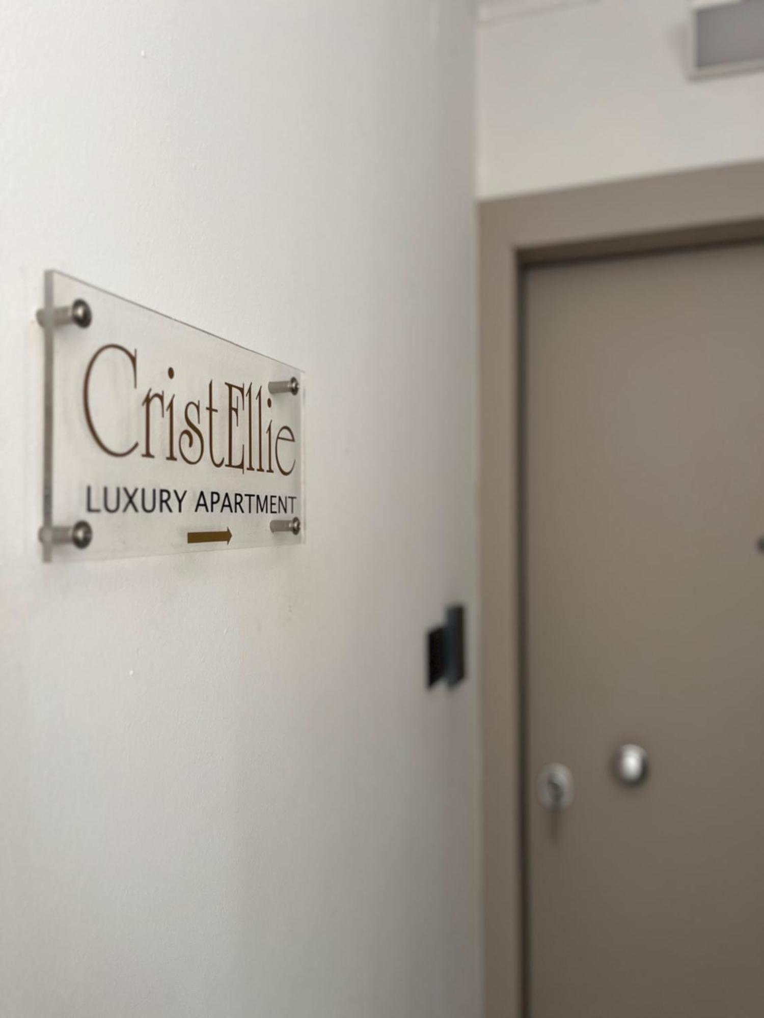 Christellie Luxury Apartment Kiáton Exteriér fotografie